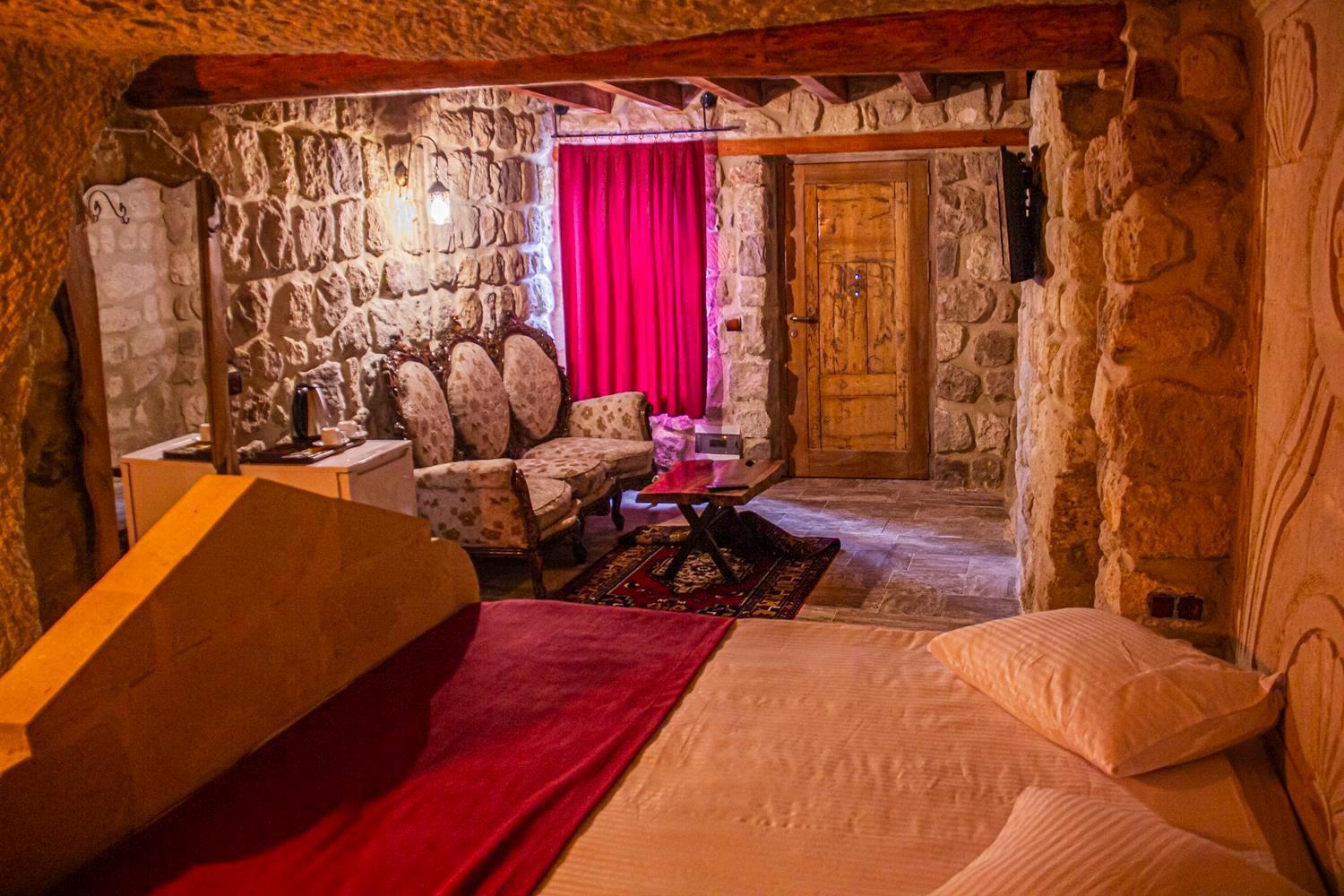 Junior Ottoman Cave Bed & Breakfast Юргюп Екстериор снимка