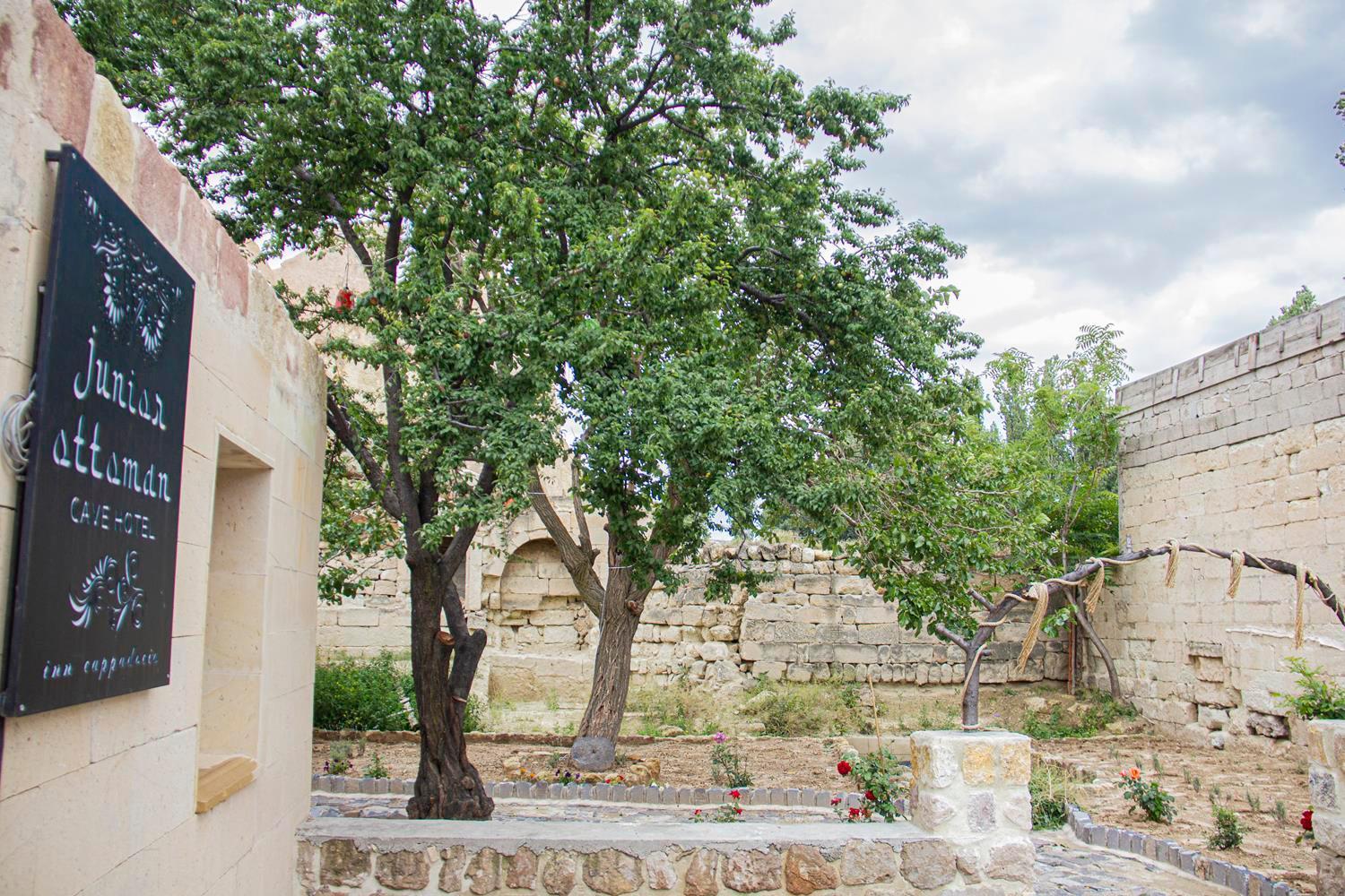 Junior Ottoman Cave Bed & Breakfast Юргюп Екстериор снимка